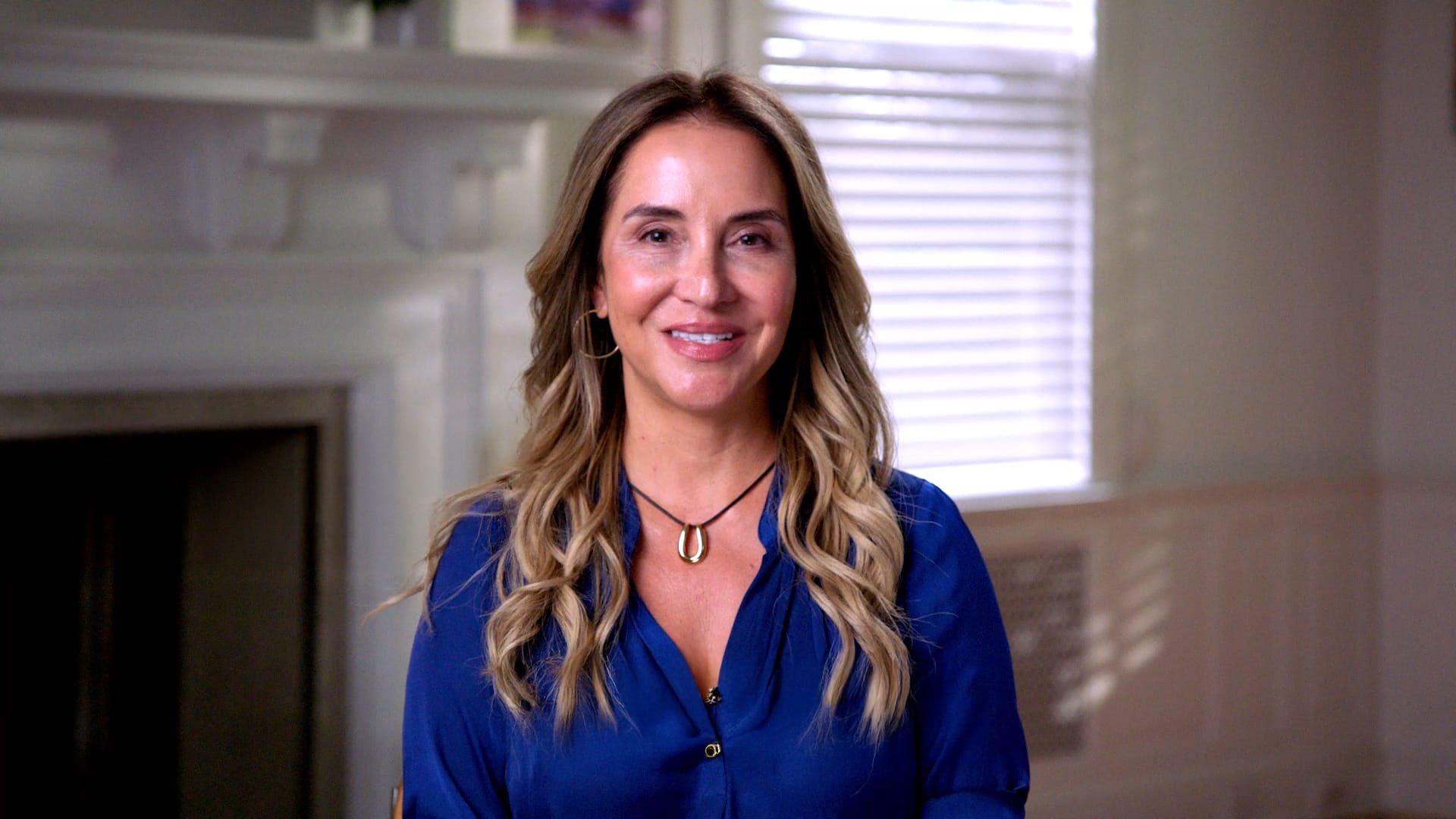 Thumbnail from video featuring Dr. Patricia Ares-Romero, a board-certified psychiatrist